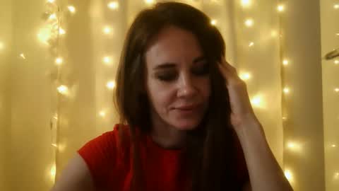 LucieMack online show from January 11, 2026, 2:44 pm