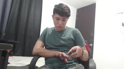 Fernando online show from April 23, 2026, 8:22 pm