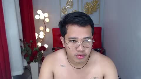 Snapshot of luciferhotcum chatting on February 2, 2025, 1:19 pm Luciferhotcum online show from February 2, 2025, 1:19 pm