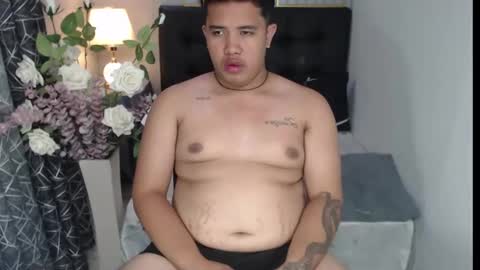 Snapshot of luciferhotcum chatting on February 9, 2025, 2:50 pm Luciferhotcum online show from February 9, 2025, 2:50 pm