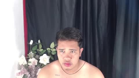 Snapshot of luciferhotcum chatting on February 23, 2025, 9:37 pm Luciferhotcum online show from February 23, 2025, 9:37 pm