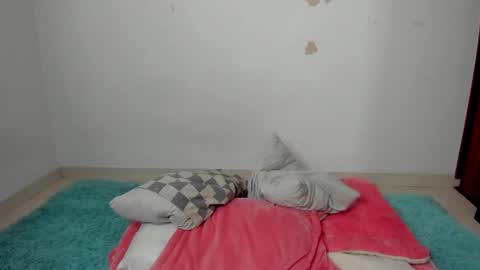 camila online show from December 21, 2024, 12:16 pm