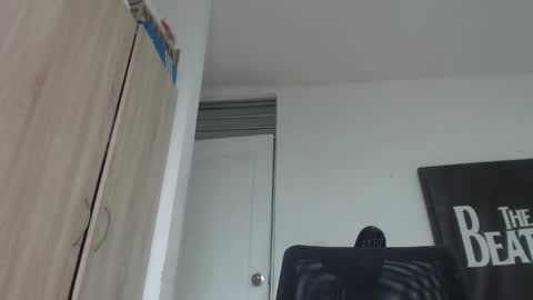 leonel online show from February 24, 2025, 1:21 pm