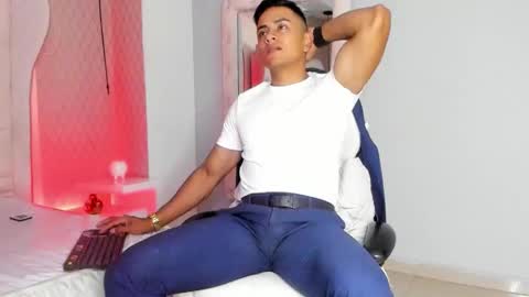 Leo online show from February 12, 2026, 11:27 am