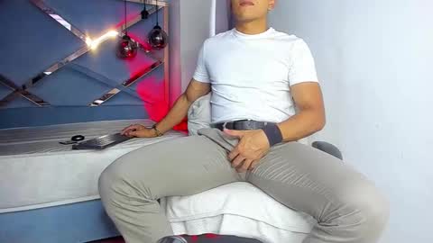 Leo online show from March 16, 2026, 11:47 am