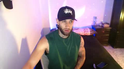 luciifer_hills online show from December 1, 2025, 4:12 pm