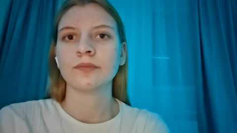 Monika online show from November 14, 2025, 7:45 pm