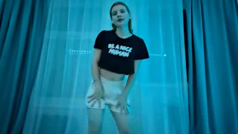 Monika online show from November 16, 2025, 8:25 pm