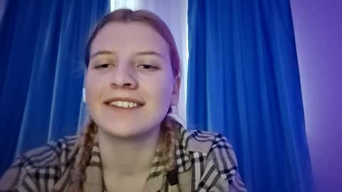 Monika online show from December 3, 2025, 5:26 am