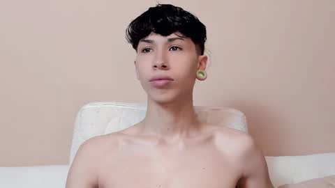 Snapshot of lucke_noor chatting on March 5, 2025, 6:12 pm Noor online show from March 5, 2025, 6:12 pm