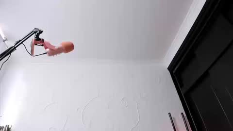 Snapshot of lucke_noor chatting on September 8, 2025, 9:25 pm Noor online show from September 8, 2025, 9:25 pm