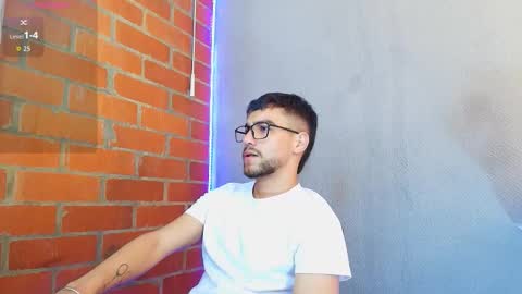 Snapshot of lucky_blessed chatting on September 11, 2025, 9:04 pm lucky_blessed online show from September 11, 2025, 9:04 pm