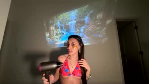 lucky_g3ld online show from May 1, 2026, 4:17 am