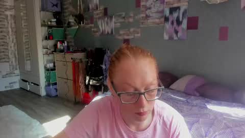 Snapshot of lucky_licky20 chatting on June 26, 2026, 1:32 am lucky_licky20 online show from June 26, 2026, 1:32 am