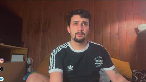 Snapshot of lucky_littlehorse77 chatting on July 25, 2026, 11:35 pm Luca Lucky online show from July 25, 2026, 11:35 pm