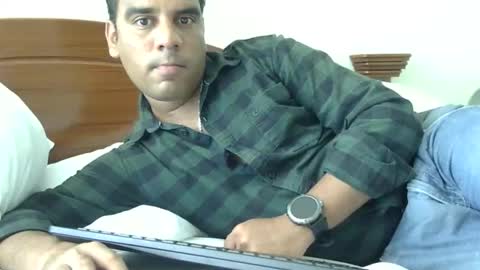 Snapshot of luckyfinalone chatting on September 12, 2025, 4:29 pm luckyfinalone online show from September 12, 2025, 4:29 pm