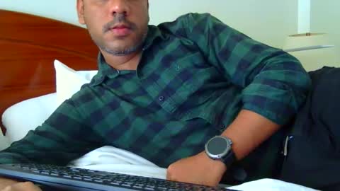 Snapshot of luckyfinalone chatting on September 30, 2025, 7:30 pm luckyfinalone online show from September 30, 2025, 7:30 pm