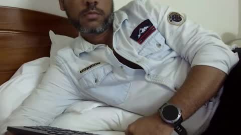 Snapshot of luckyfinalone chatting on October 18, 2025, 12:02 am luckyfinalone online show from October 18, 2025, 12:02 am