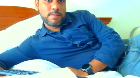 Snapshot of luckyfinalone chatting on October 29, 2025, 3:36 pm luckyfinalone online show from October 29, 2025, 3:36 pm