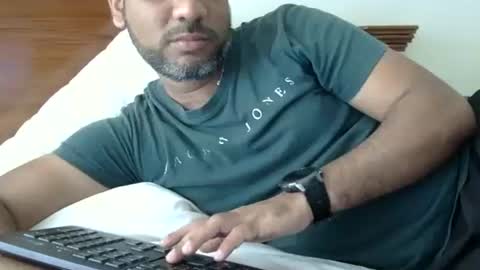 Snapshot of luckyfinalone chatting on November 8, 2025, 4:07 pm luckyfinalone online show from November 8, 2025, 4:07 pm