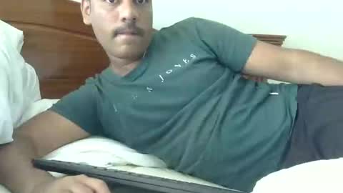 Snapshot of luckyfinalone chatting on January 11, 2026, 4:34 pm luckyfinalone online show from January 11, 2026, 4:34 pm