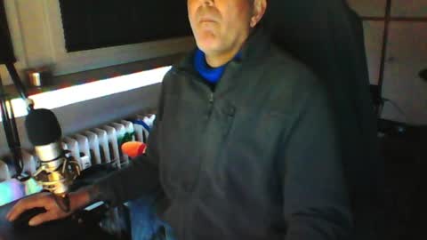        call me  Stefan online show from April 5, 2026, 6:16 pm