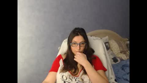 luckylinda23 online show from February 5, 2025, 11:02 am