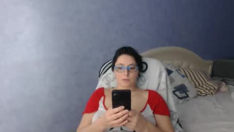 luckylinda23 online show from February 15, 2025, 6:33 pm
