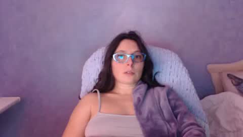 luckylinda23 online show from February 7, 2026, 12:03 am