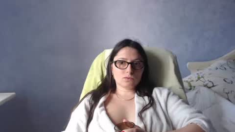 Snapshot of luckylinda23 chatting on June 11, 2026, 10:24 am luckylinda23 online show from June 11, 2026, 10:24 am