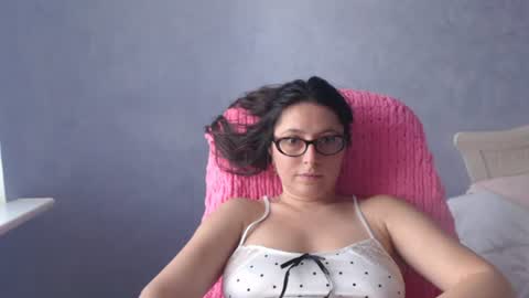 Snapshot of luckylinda23 chatting on July 17, 2026, 11:28 am luckylinda23 online show from July 17, 2026, 11:28 am