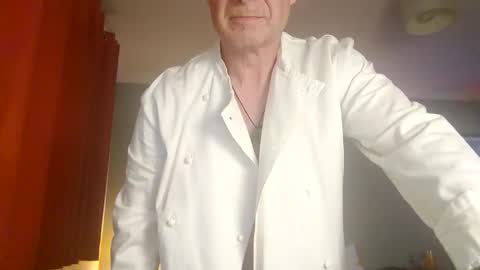 Snapshot of luckypuppy222 chatting on June 8, 2026, 9:26 pm luckypuppy222 online show from June 8, 2026, 9:26 pm