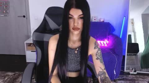 Monika online show from November 23, 2025, 10:59 am