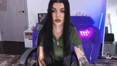 Monika online show from November 26, 2025, 9:43 am