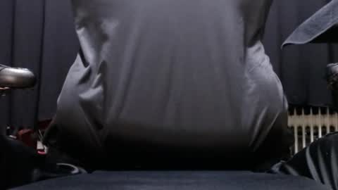 lucretiasissygothic online show from November 18, 2025, 5:56 am