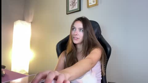 Lucy online show from June 22, 2026, 11:35 pm