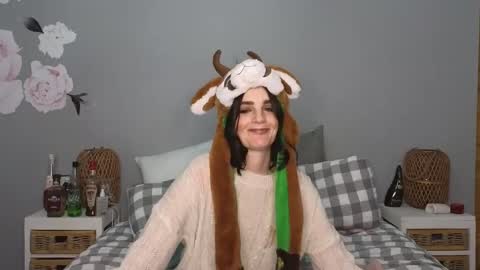 Snapshot of lucy1990xxx chatting on May 9, 2026, 9:09 pm Lucy online show from May 9, 2026, 9:09 pm