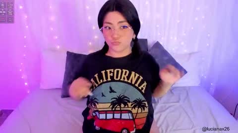 Snapshot of lucy266_ chatting on October 21, 2025, 2:01 am lucy online show from October 21, 2025, 2:01 am