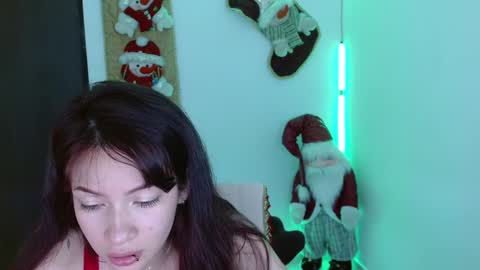 Snapshot of lucy_collins_g chatting on December 29, 2024, 3:57 pm Lucy online show from December 29, 2024, 3:57 pm