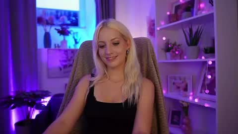 Cutie Lucy online show from July 18, 2026, 6:12 pm