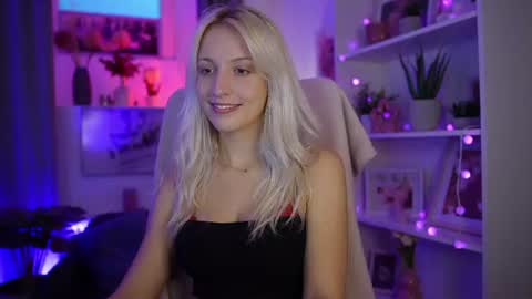 Cutie Lucy online show from July 31, 2026, 6:18 pm