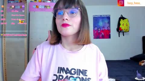 Snapshot of lucy_hess_ chatting on October 21, 2025, 7:58 pm Lucy online show from October 21, 2025, 7:58 pm