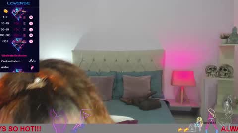 Lucia online show from February 23, 2025, 9:48 pm