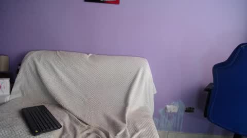  SleepyAbuela online show from April 27, 2026, 1:53 pm