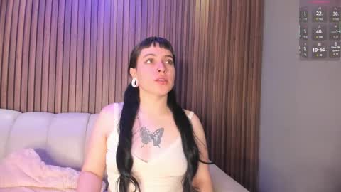 Sofia  online show from January 6, 2026, 6:55 pm