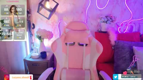 Snapshot of lucyanasilva chatting on December 15, 2025, 12:31 pm Lucyana Silva online show from December 15, 2025, 12:31 pm