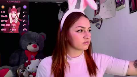 LUCIA  online show from November 1, 2025, 1:40 am