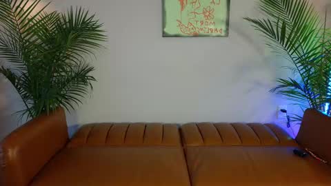 lucydelrey57 online show from February 19, 2025, 8:31 pm