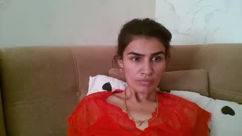 lucydoorbell online show from October 15, 2025, 7:52 am