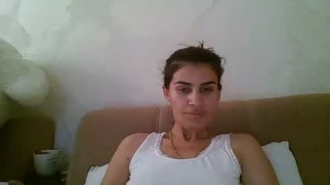 lucydoorbell online show from October 31, 2025, 4:24 am